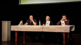 Conferencia sobre Niños y Adolescentes en el Auditorio de la Unión Obrera Metalúrgica de Villa Constitución