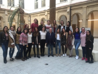 Universidad de Deusto. Bilbao. Master en Psicoterapia Sistémico-Relacional