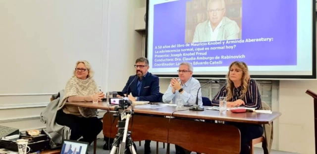 .Encuentro en APA. Asociación Psicoanalítica Argentina. La Adolescencia Normal, 50 años después.