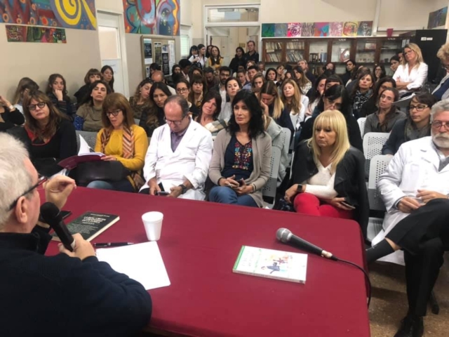 Encuentro en el Hospital Alvarez. Buenos Aires