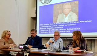 Encuentro en APA. Asociación Psicoanalítica Argentina. La Adolescencia Normal, 50 años después.