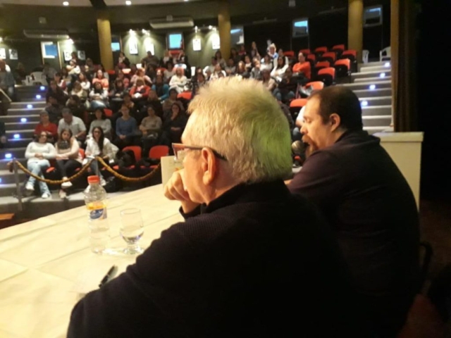 Conferencia sobre Niños y Adolescentes en el Auditorio de la Unión Obrera Metalúrgica de Villa Constitución